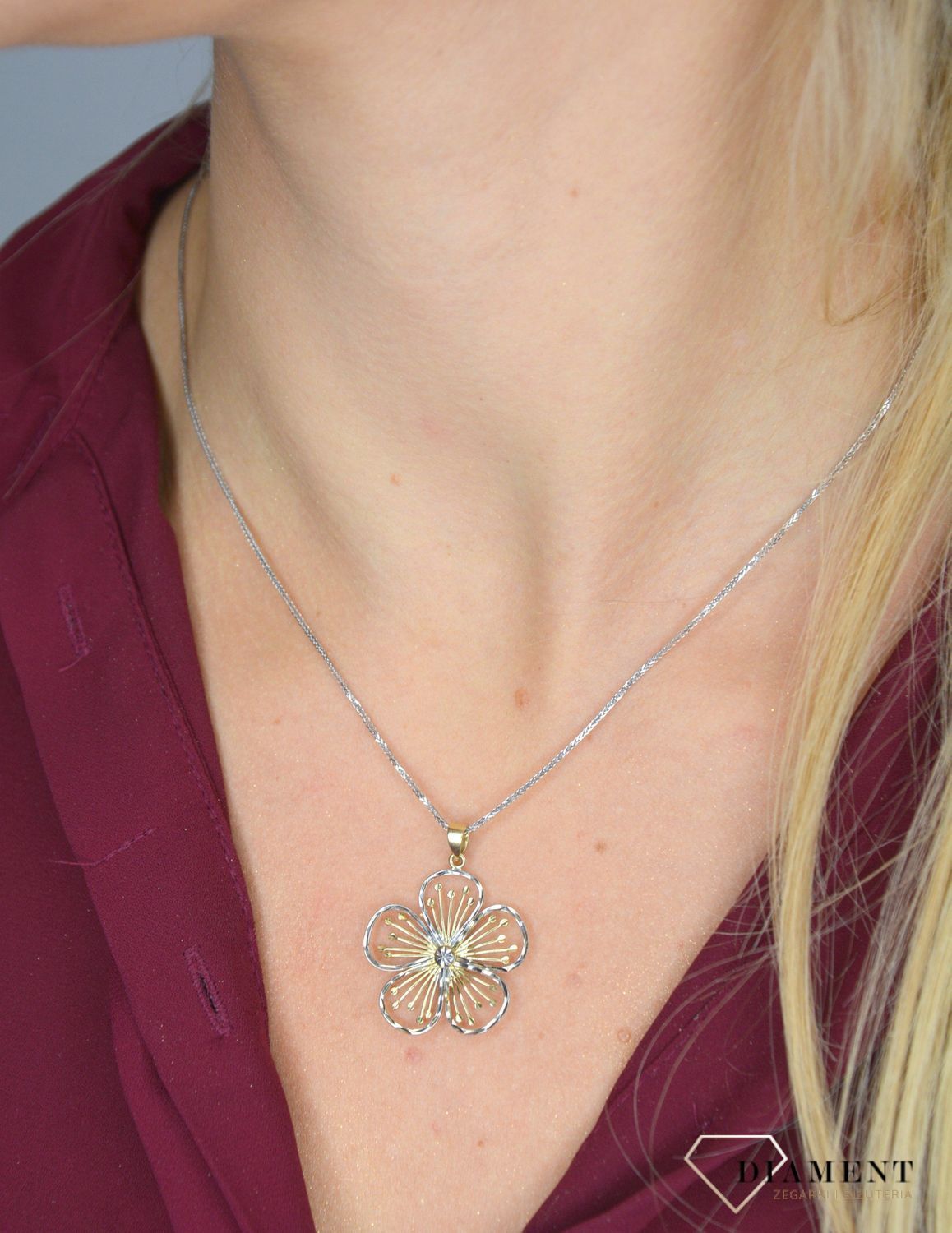 Złoty łańcuszek 585 Białe Złoto Lisi ogon 1 mm OUŁ000000-088B 585 1mm ✅ Złoty łańcuszek został wykonany z najwyższej jakości białego złota, próby 585.jpg